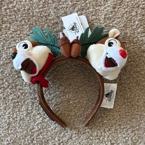 NWT Disney Chip and Dale Loungefly Fort Wilderness Plush Headband with Leaves